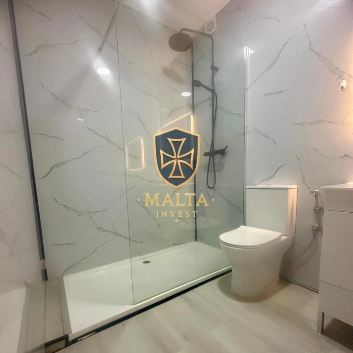 Apartamento T3 para Venda em Braga (Maximinos, Sé e Cividade) Foto 10