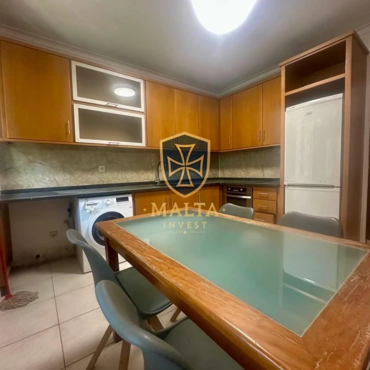 Apartamento T3 para Venda em Braga (Maximinos, Sé e Cividade) Foto 16