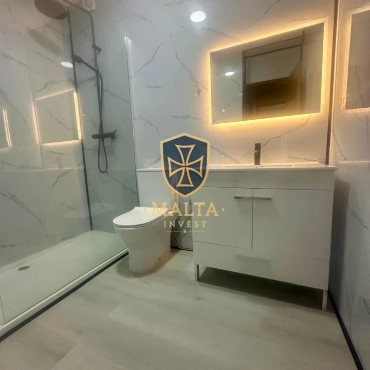 Apartamento T3 para Venda em Braga (Maximinos, Sé e Cividade) Foto 17