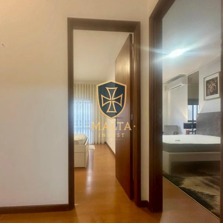 Apartamento T3 para Venda em Braga (Maximinos, Sé e Cividade) Foto 19
