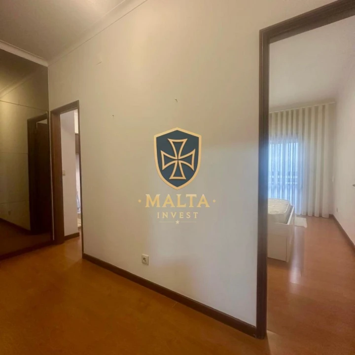 Apartamento T3 para Venda em Braga (Maximinos, Sé e Cividade) Foto 6