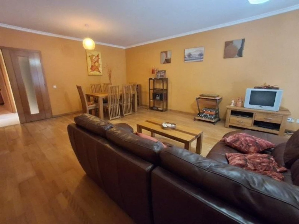 Apartamento T2 para Venda em Alvor Foto 3