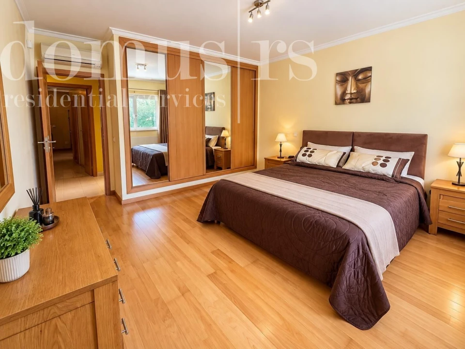 Apartamento T2 para Venda em Alvor Foto 7