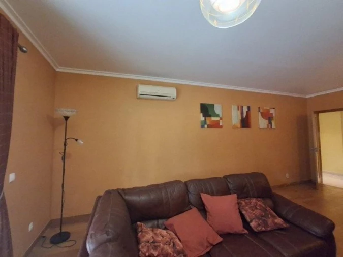 Apartamento T2 para Venda em Alvor Foto 5