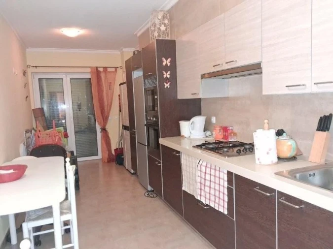 Apartamento T2 para Venda em Alvor Foto 6