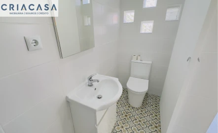 Moradia T2 para Venda em Queirã