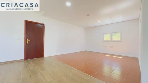 Moradia T2 para Venda em Queirã