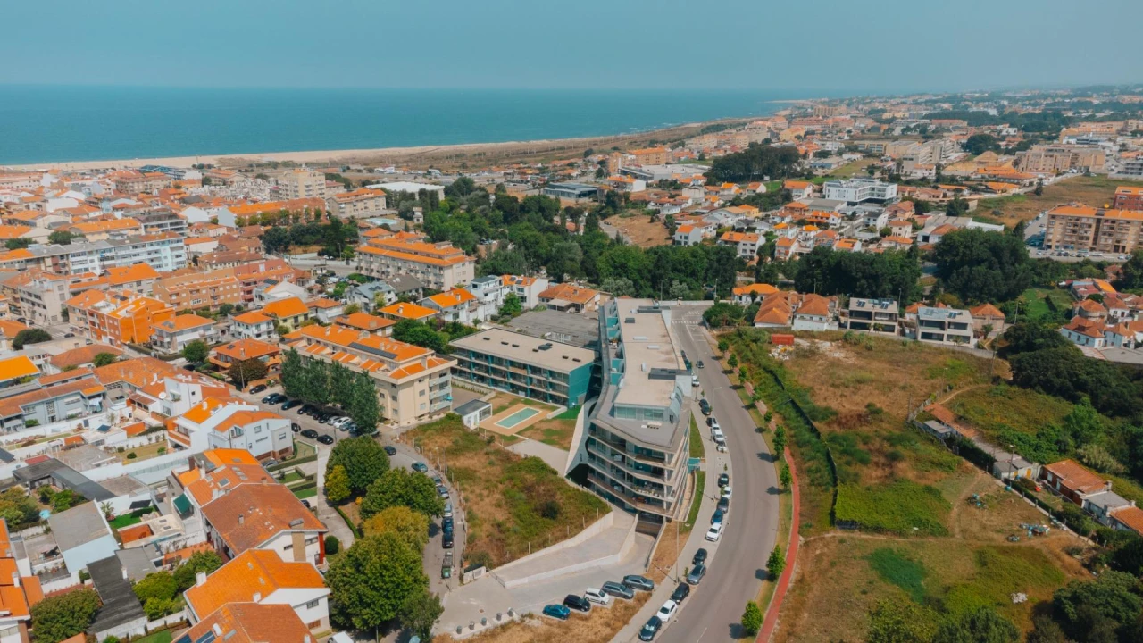 Apartamento T1 para Venda em Espinho Foto 19