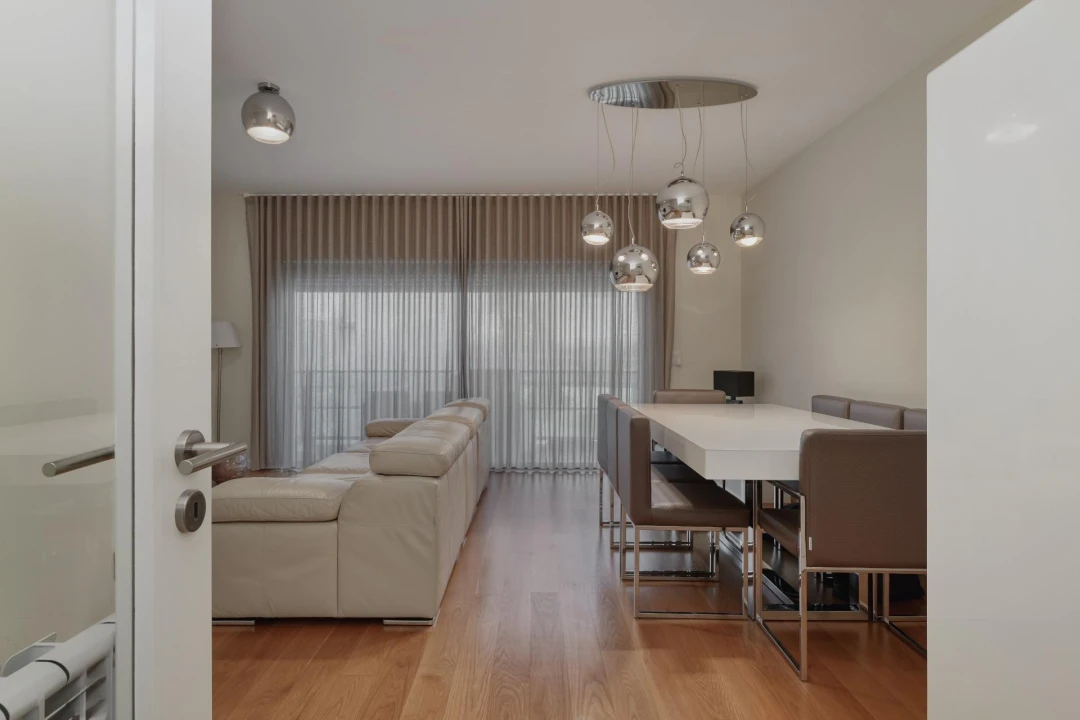 Apartamento T2 para Venda em Lumiar Foto 2