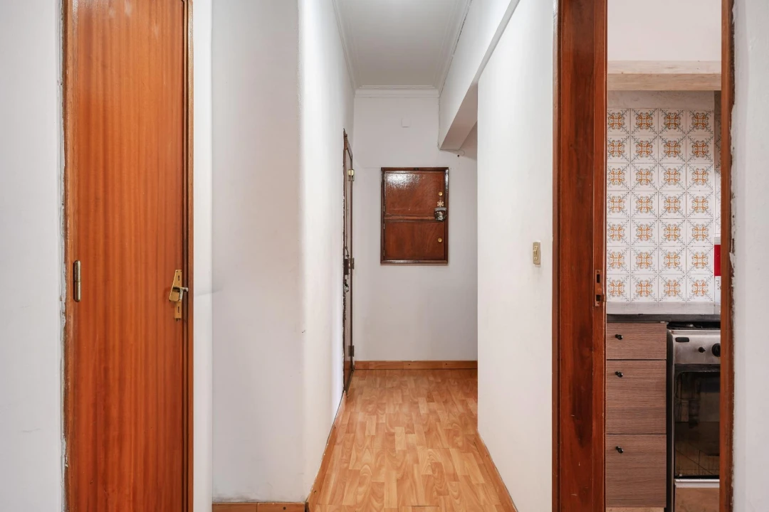 Apartamento T2 para Venda em Agualva e Mira-Sintra Foto 11