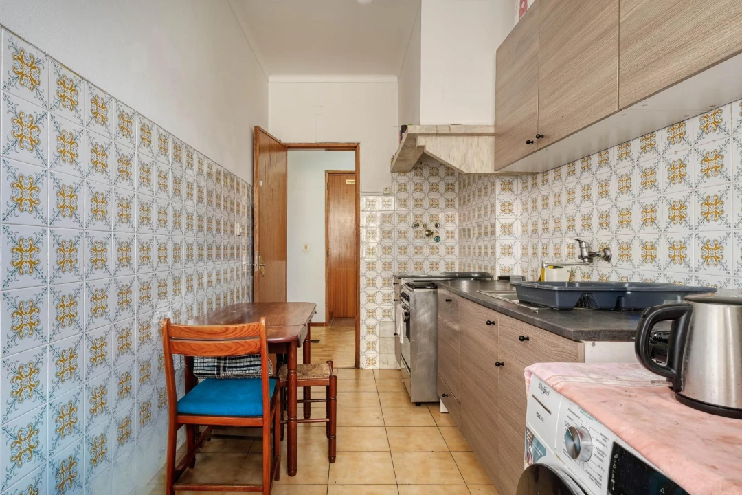 Apartamento T2 para Venda em Agualva e Mira-Sintra Foto 9