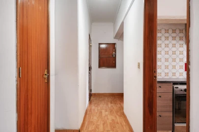 Apartamento T2 para Venda em Agualva e Mira-Sintra