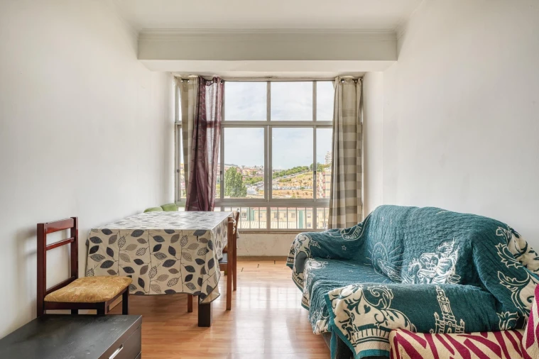 Apartamento T2 para Venda em Agualva e Mira-Sintra Foto 2