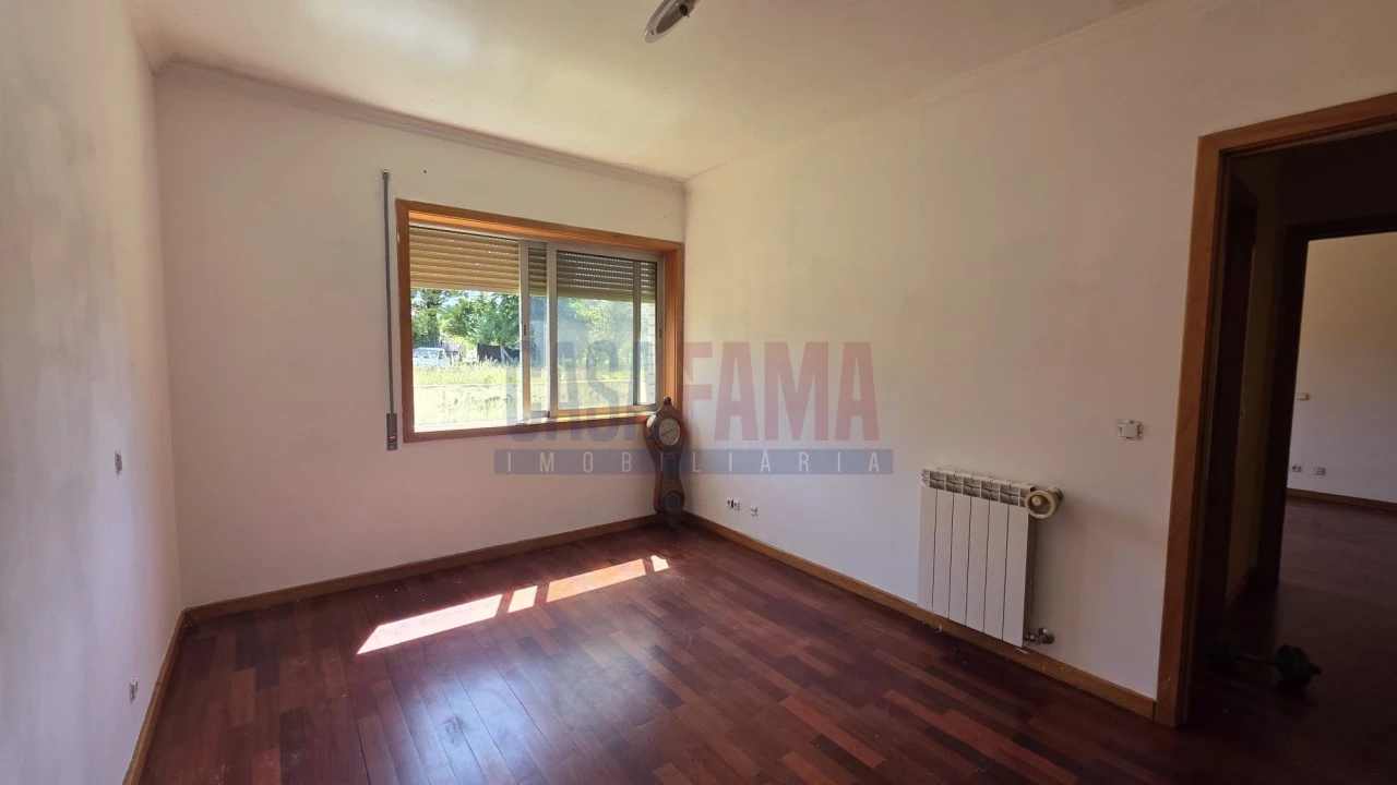 Apartamento T2 para Venda em Nogueira e Silva Escura Foto 13