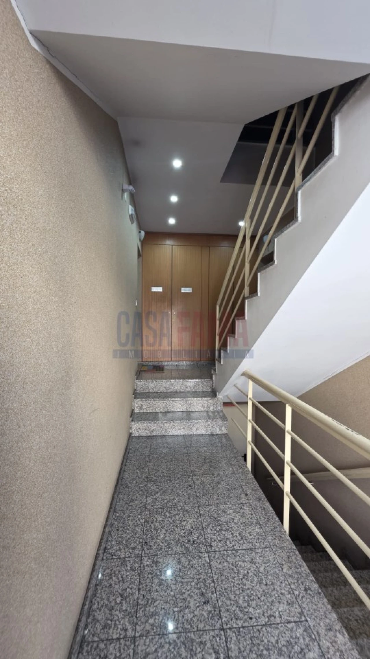 Apartamento T2 para Venda em Nogueira e Silva Escura Foto 32