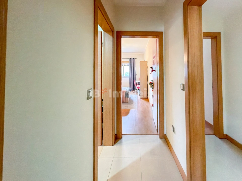 Apartamento T3 para Venda em São João Baptista Foto 13
