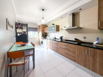Apartamento T3 para Venda em São João Baptista