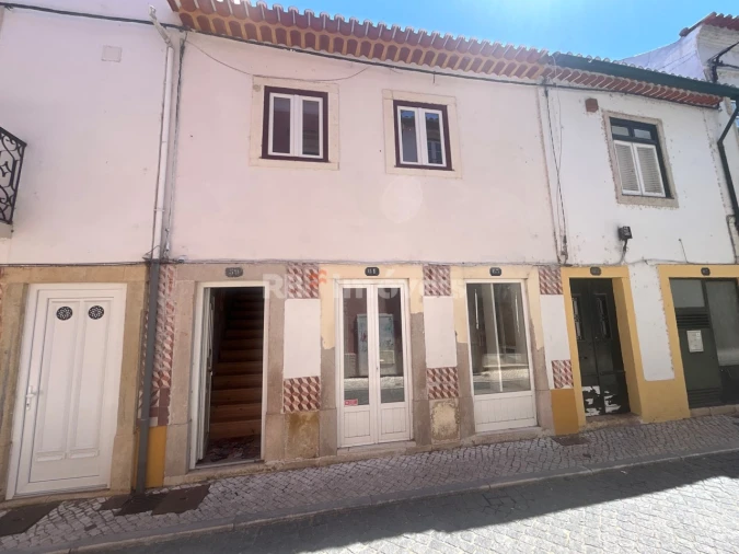 Moradia T1 para Venda em São João Baptista e Santa Maria dos Olivais Foto 17