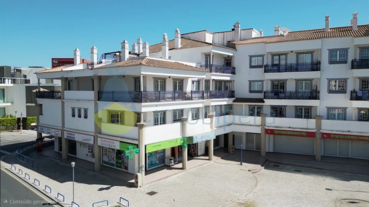 Apartamento T1 para Venda em Albufeira e Olhos de Água Foto 3