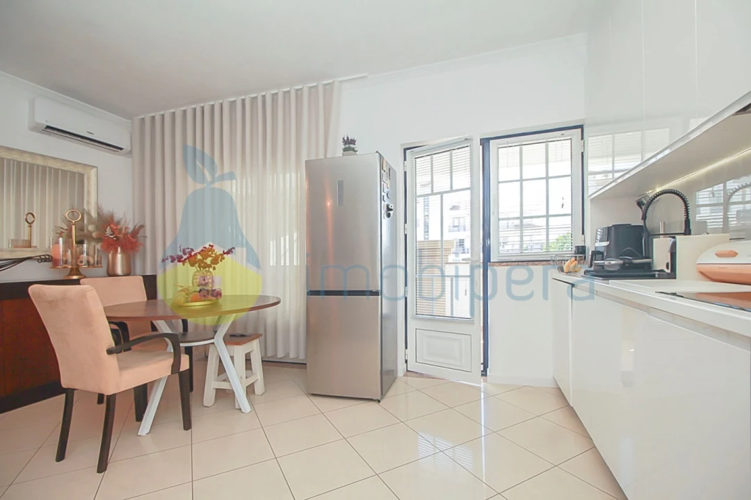 Apartamento T1 para Venda em Albufeira e Olhos de Água Foto 18