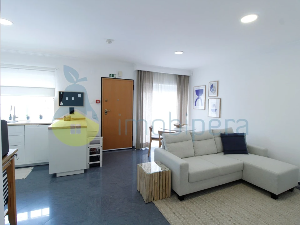Apartamento T1 para Venda em Alcantarilha e Pêra Foto 2