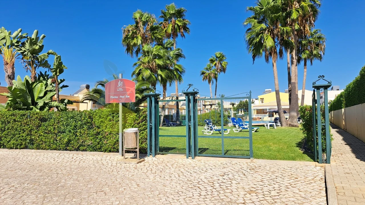 Apartamento T1 para Venda em Alcantarilha e Pêra Foto 15
