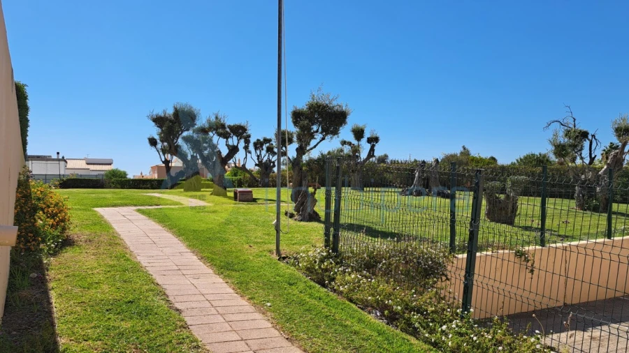 Apartamento T1 para Venda em Alcantarilha e Pêra Foto 16