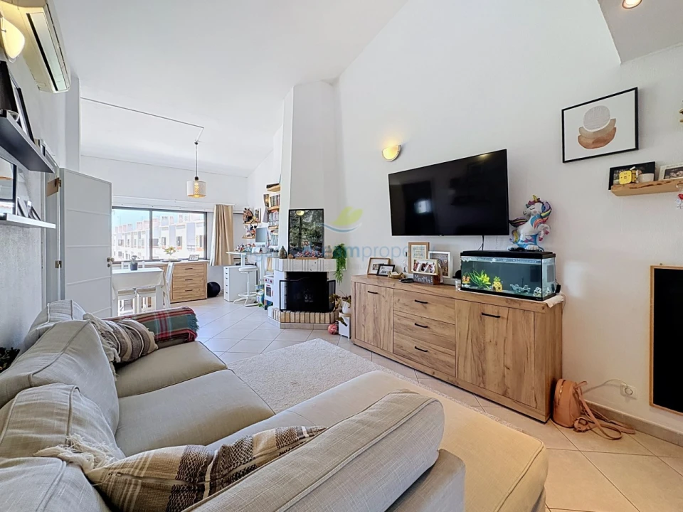 Apartamento T1 para Venda em Albufeira e Olhos de Água Foto 6