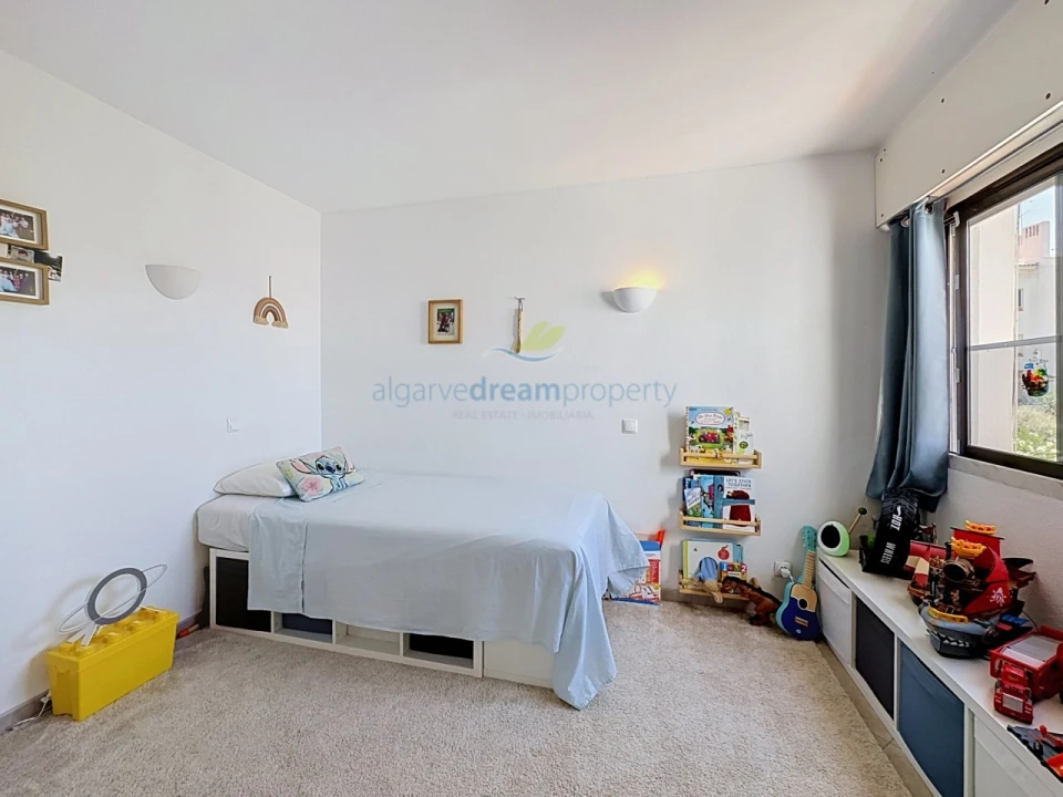 Apartamento T1 para Venda em Albufeira e Olhos de Água Foto 13