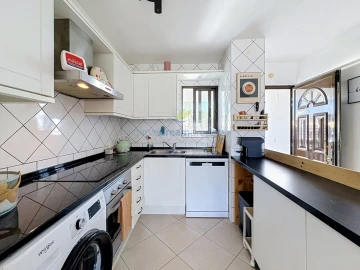 Apartamento T1 para Venda em Albufeira e Olhos de Água
