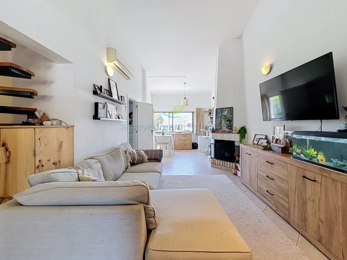 Apartamento T1 para Venda em Albufeira e Olhos de Água Foto 3