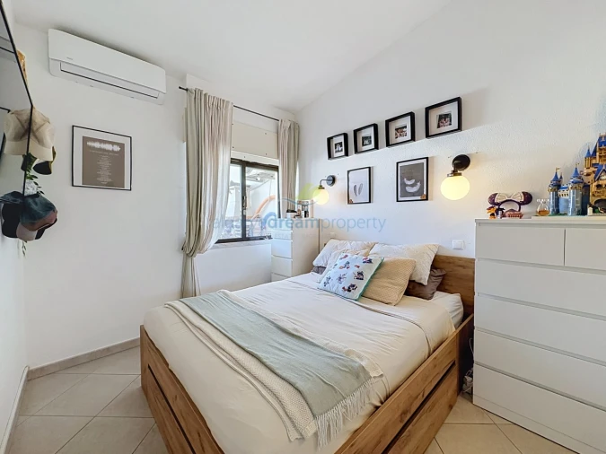 Apartamento T1 para Venda em Albufeira e Olhos de Água Foto 10