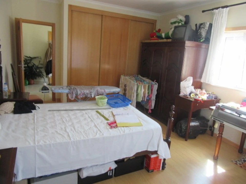 Moradia T3 para Venda em Vieira de Leiria Foto 10