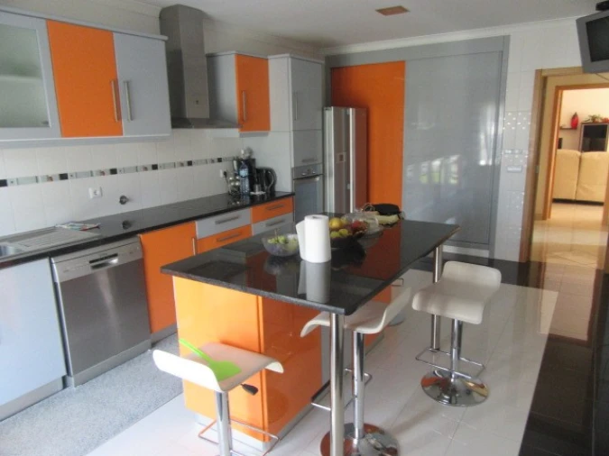 Moradia T3 para Venda em Vieira de Leiria Foto 4