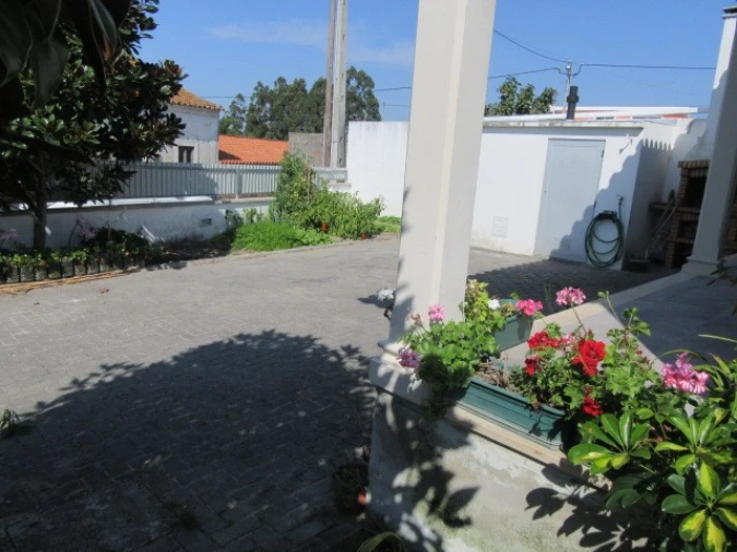 Moradia T3 para Venda em Vieira de Leiria Foto 13