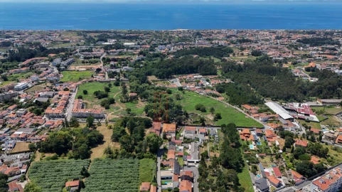 Moradia T3 para Venda em Arcozelo