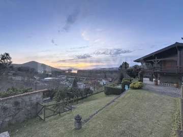 Moradia T4 para Venda em Vila Nova de Cerveira e Lovelhe
