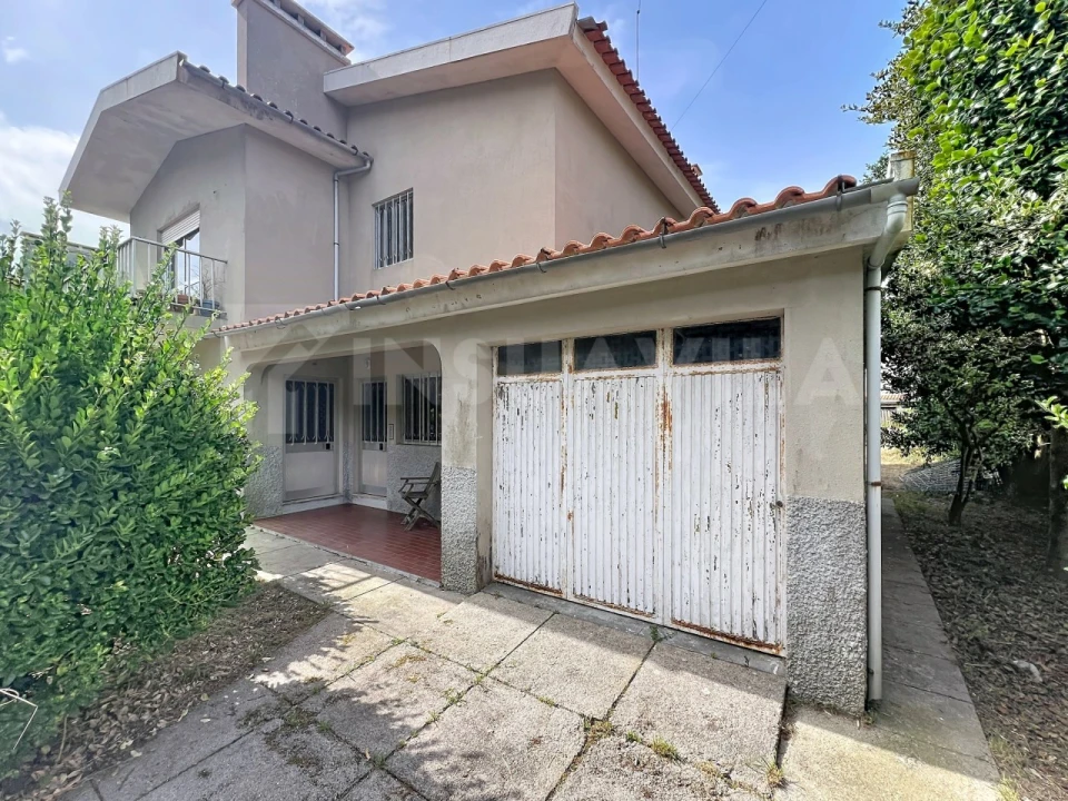Moradia T6 para Venda em Ancora Foto 3