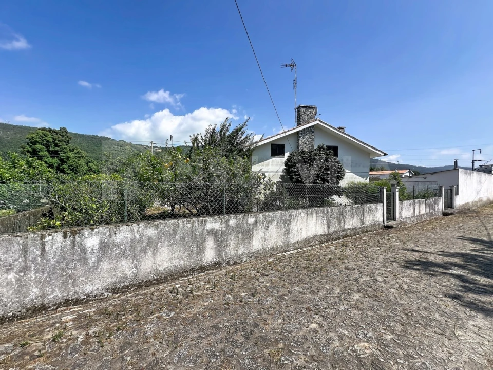 Moradia T2 para Venda em Moledo e Cristelo Foto 1
