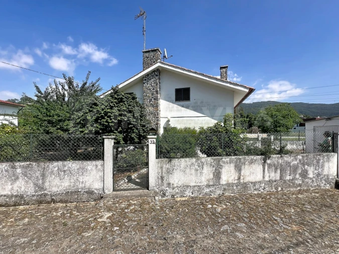 Moradia T2 para Venda em Moledo e Cristelo Foto 2