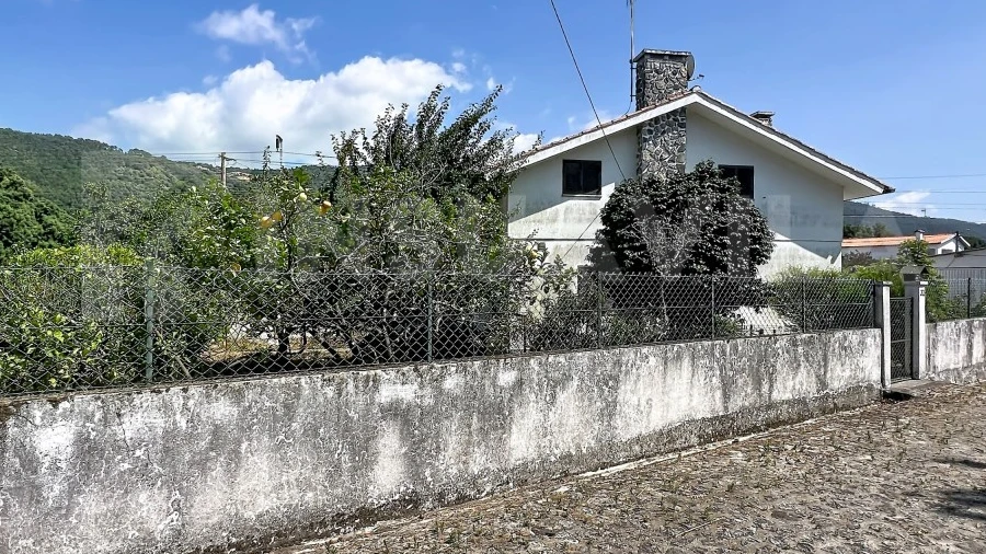 Moradia T2 para Venda em Moledo e Cristelo