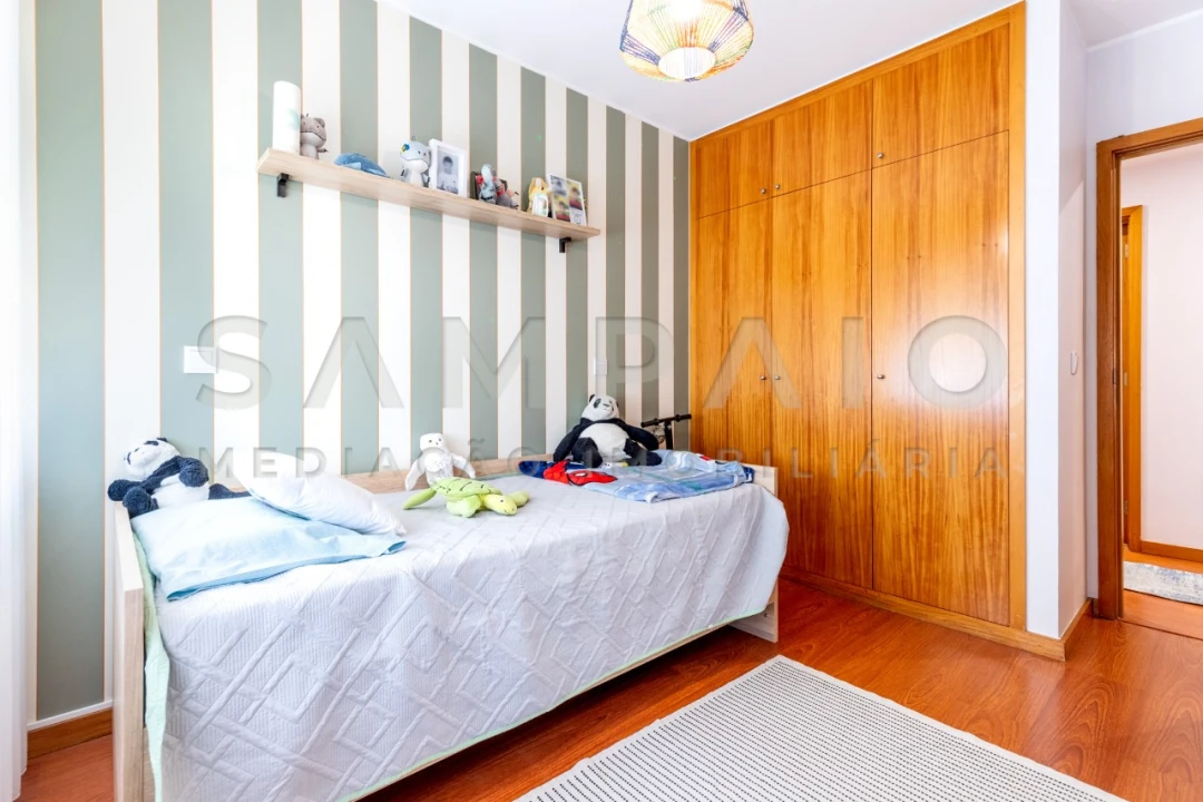 Apartamento T3 para Venda em Fânzeres e São Pedro da Cova Foto 18