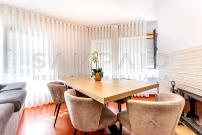 Apartamento T3 para Venda em Fânzeres e São Pedro da Cova