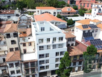 Loja para Venda em Funchal (São Pedro)