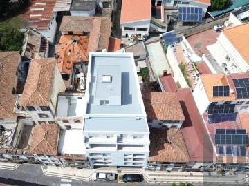 Loja para Arrendamento em Funchal (São Pedro)