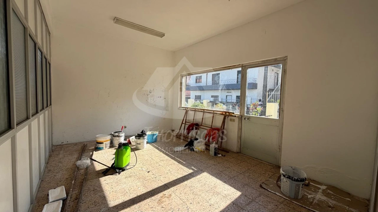 Loja para Arrendamento em Santa Iria de Azoia, São João da Talha e Bobadela Foto 10