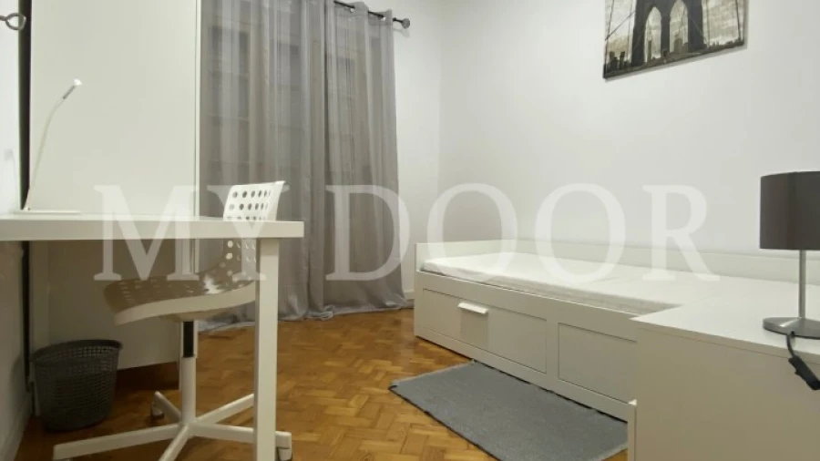 Quarto para Arrendamento em Moscavide e Portela