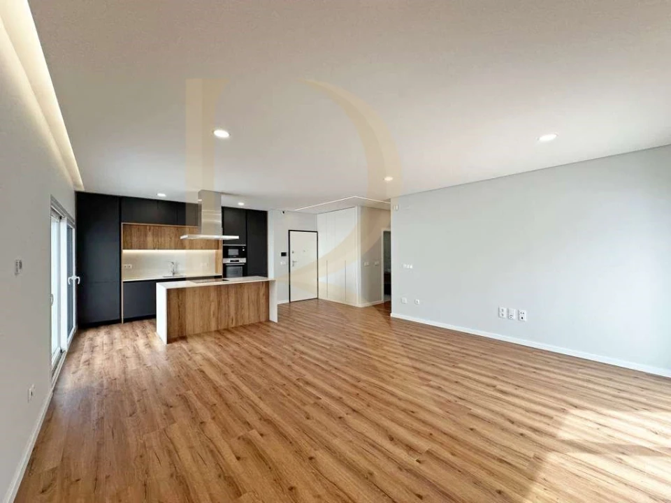 Apartamento T2 para Venda em Fernao Ferro Foto 9