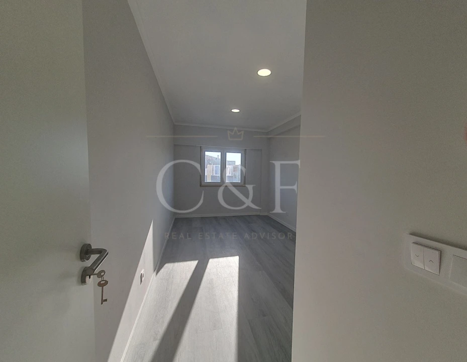 Apartamento T4 para Venda em Amora Foto 14