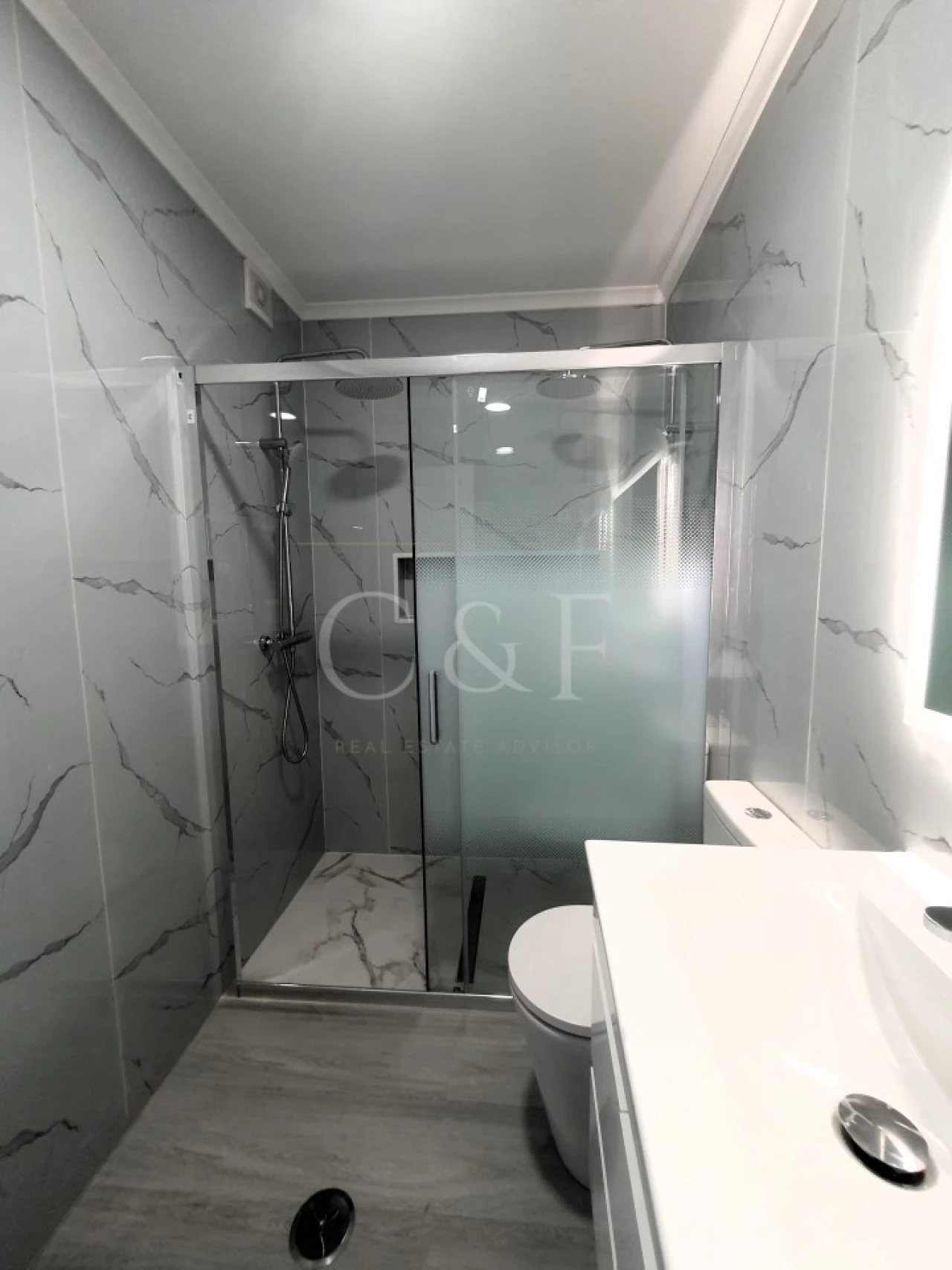 Apartamento T4 para Venda em Amora Foto 23